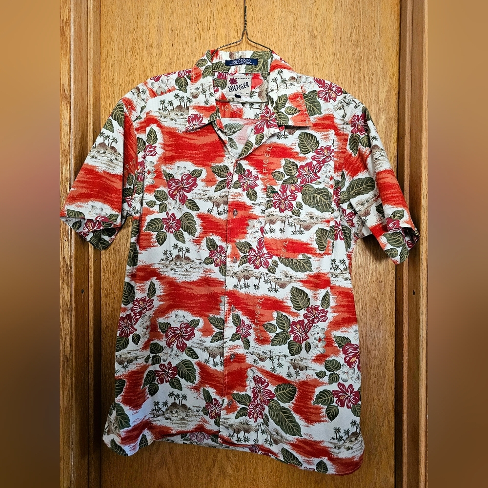 Vintage Y2K Tommy Hilfiger Men's Floral Hawaiian Tropical Island Shirt  Size L